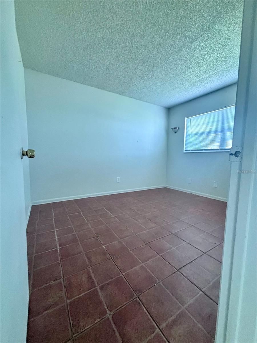 576 FAIRWAYS LANE M104