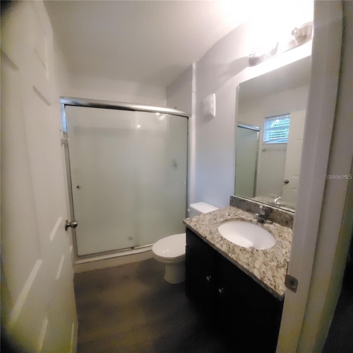 BUENAVENTURA LAKES UNIT 01 - Residential Lease