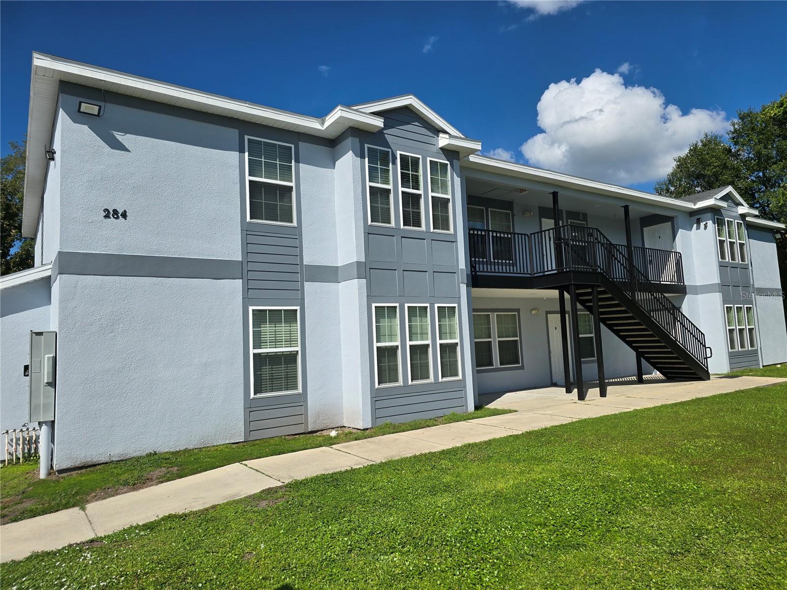 BUENAVENTURA LAKES UNIT 01 - Residential Lease