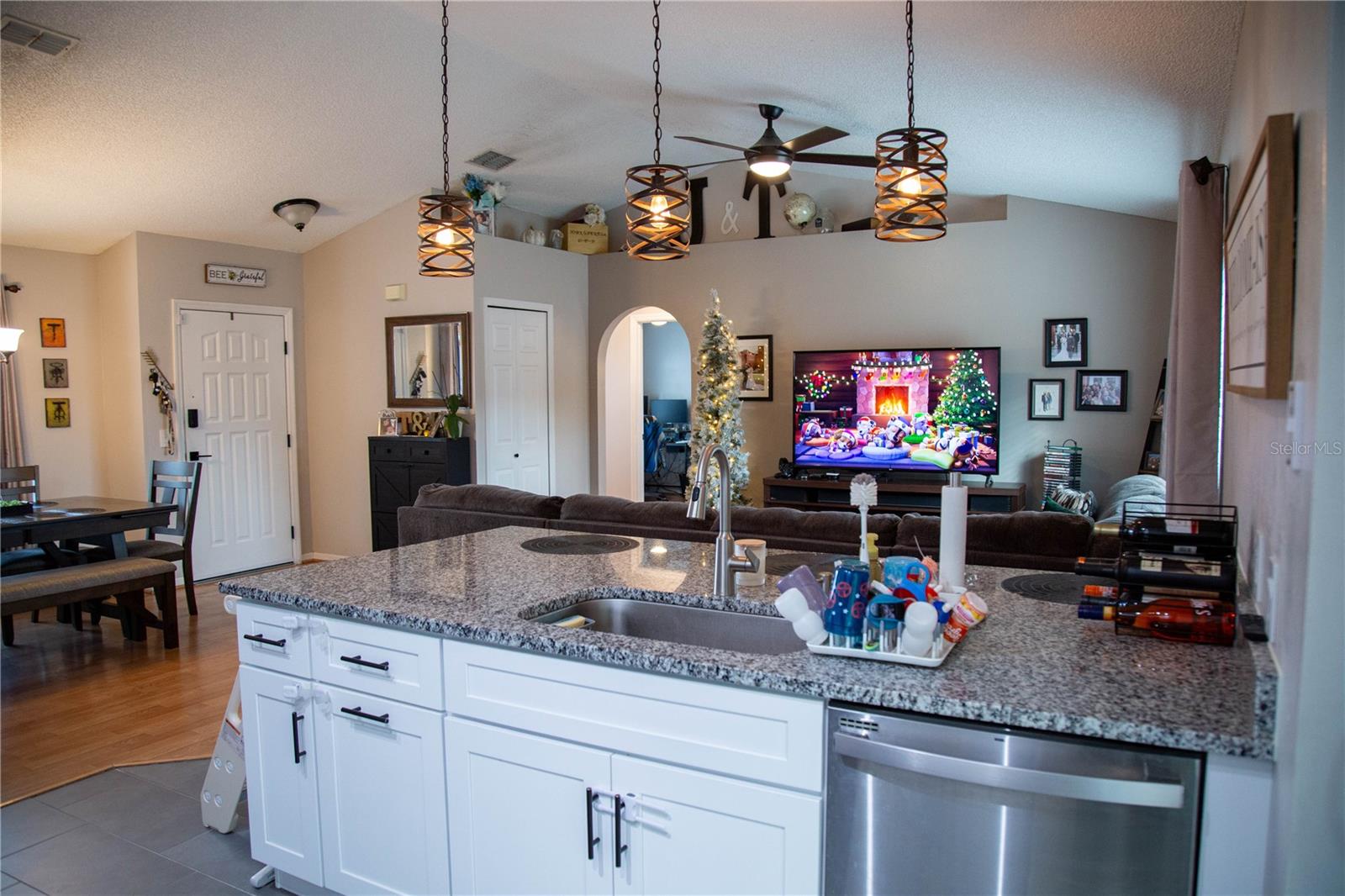 DELTONA LAKES UNIT 32 - Residential