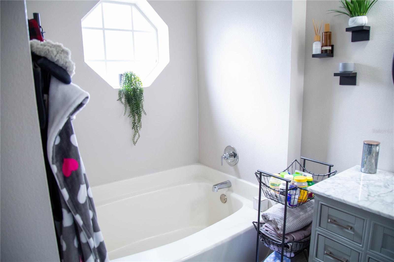 DELTONA LAKES UNIT 32 - Residential