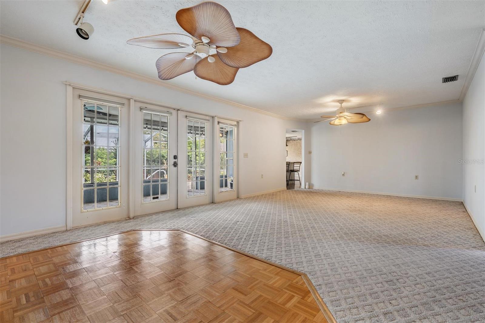 FOREST LAKE ESTATES - Residential