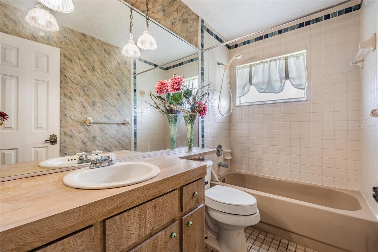 FOREST LAKE ESTATES - Residential