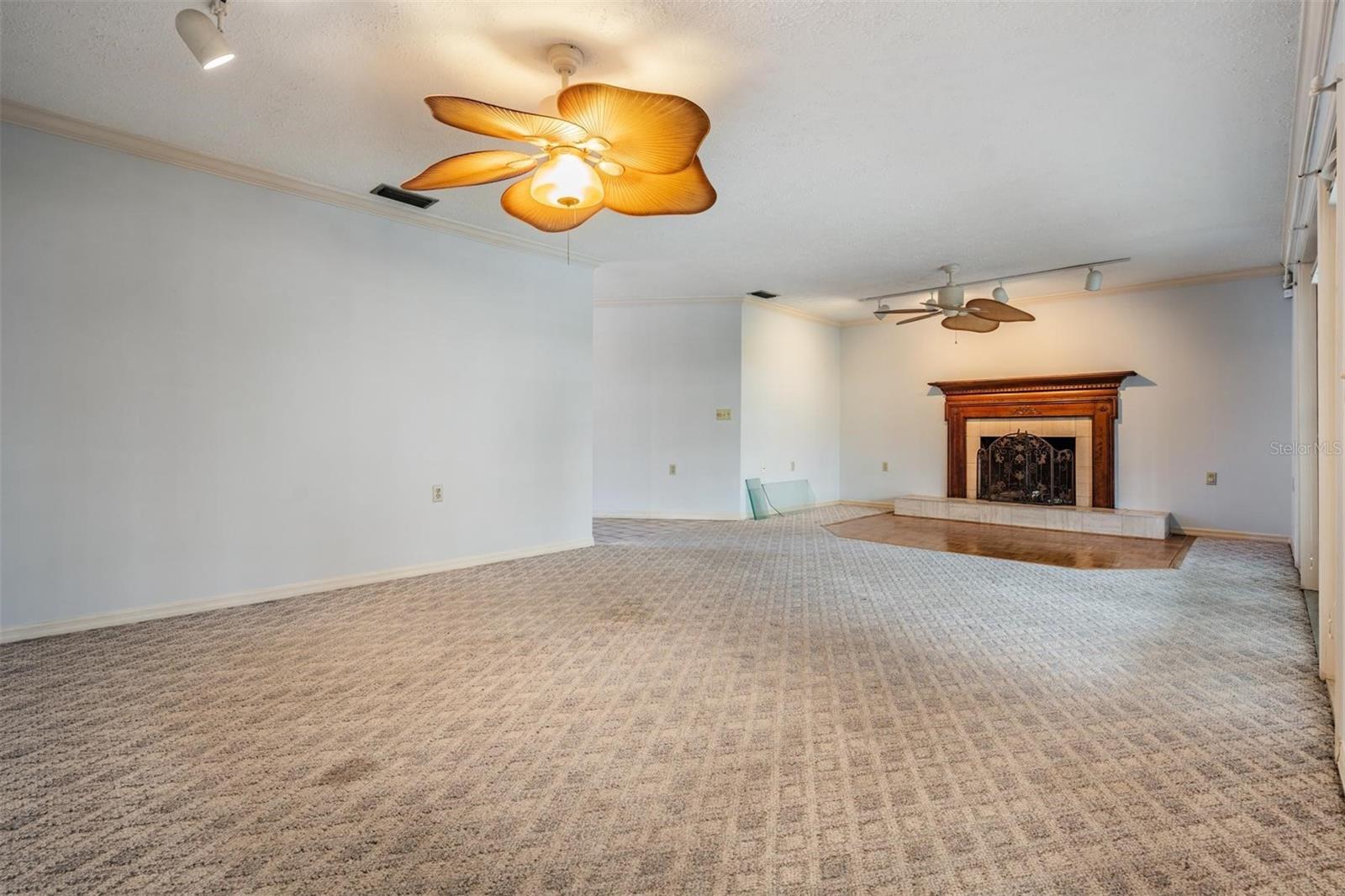 FOREST LAKE ESTATES - Residential