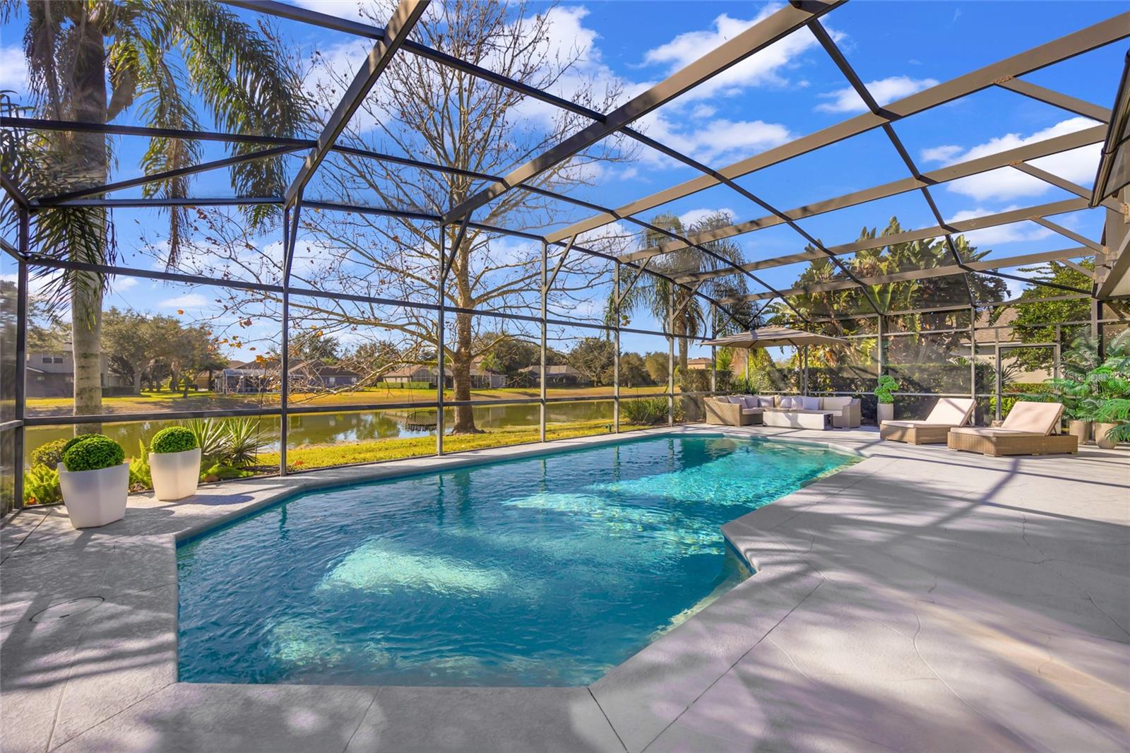 OAKS WINDERMERE 47/57 - Residential