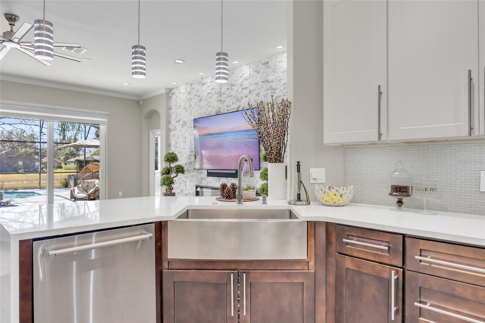 OAKS WINDERMERE 47/57 - Residential