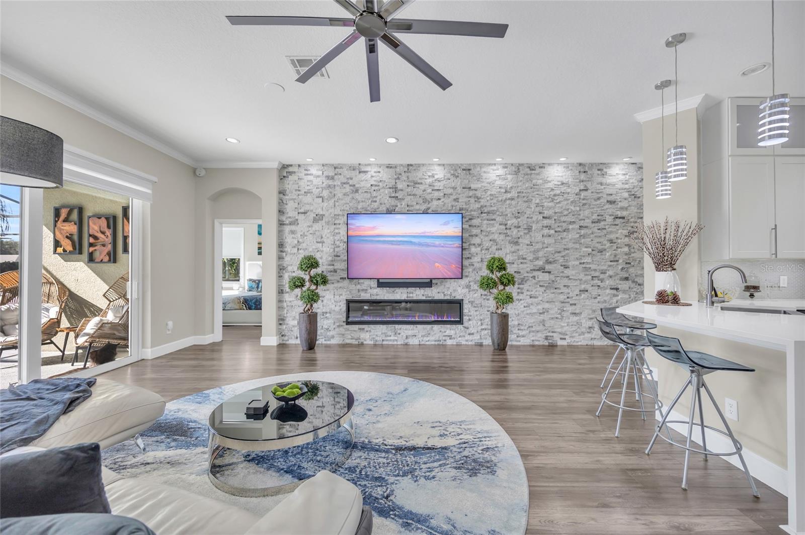 OAKS WINDERMERE 47/57 - Residential