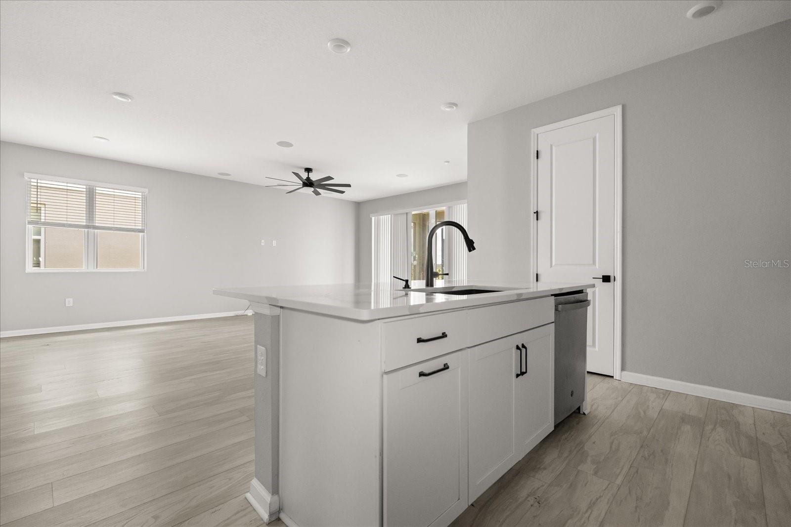 EDEN HILLS - Residential