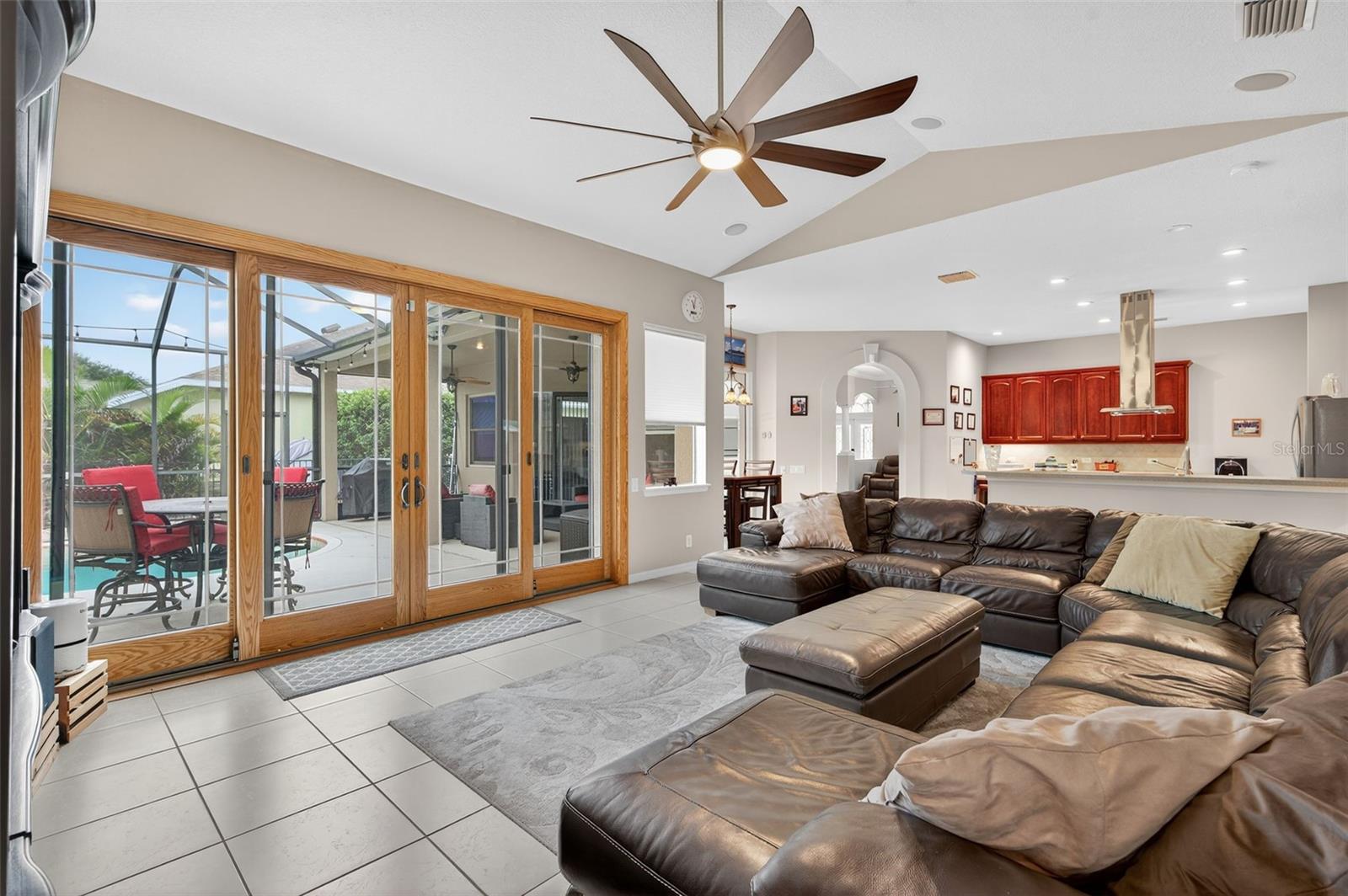 FOX WOOD PH 04 - Residential