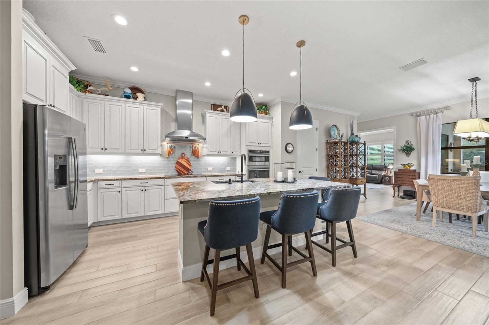 939 RIVER WIND CIRCLE, BRADENTON, FL, 34212 4 939 RIVER WIND CIRCLE