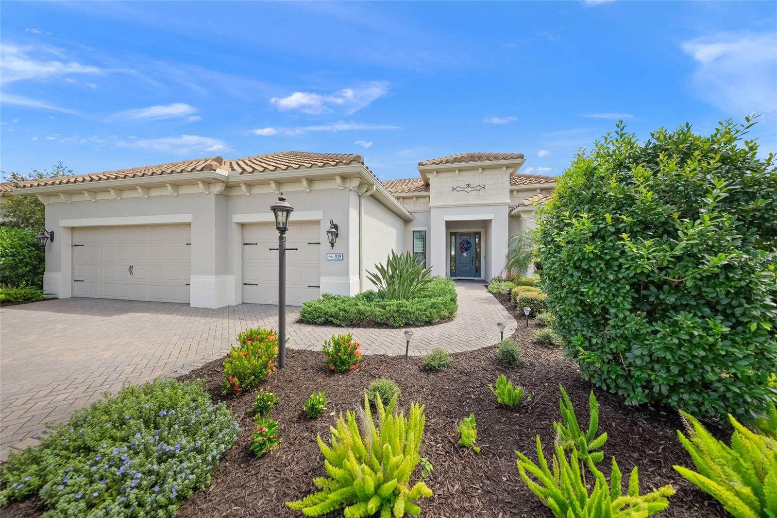 939 RIVER WIND CIRCLE, BRADENTON, FL, 34212 1 939 RIVER WIND CIRCLE