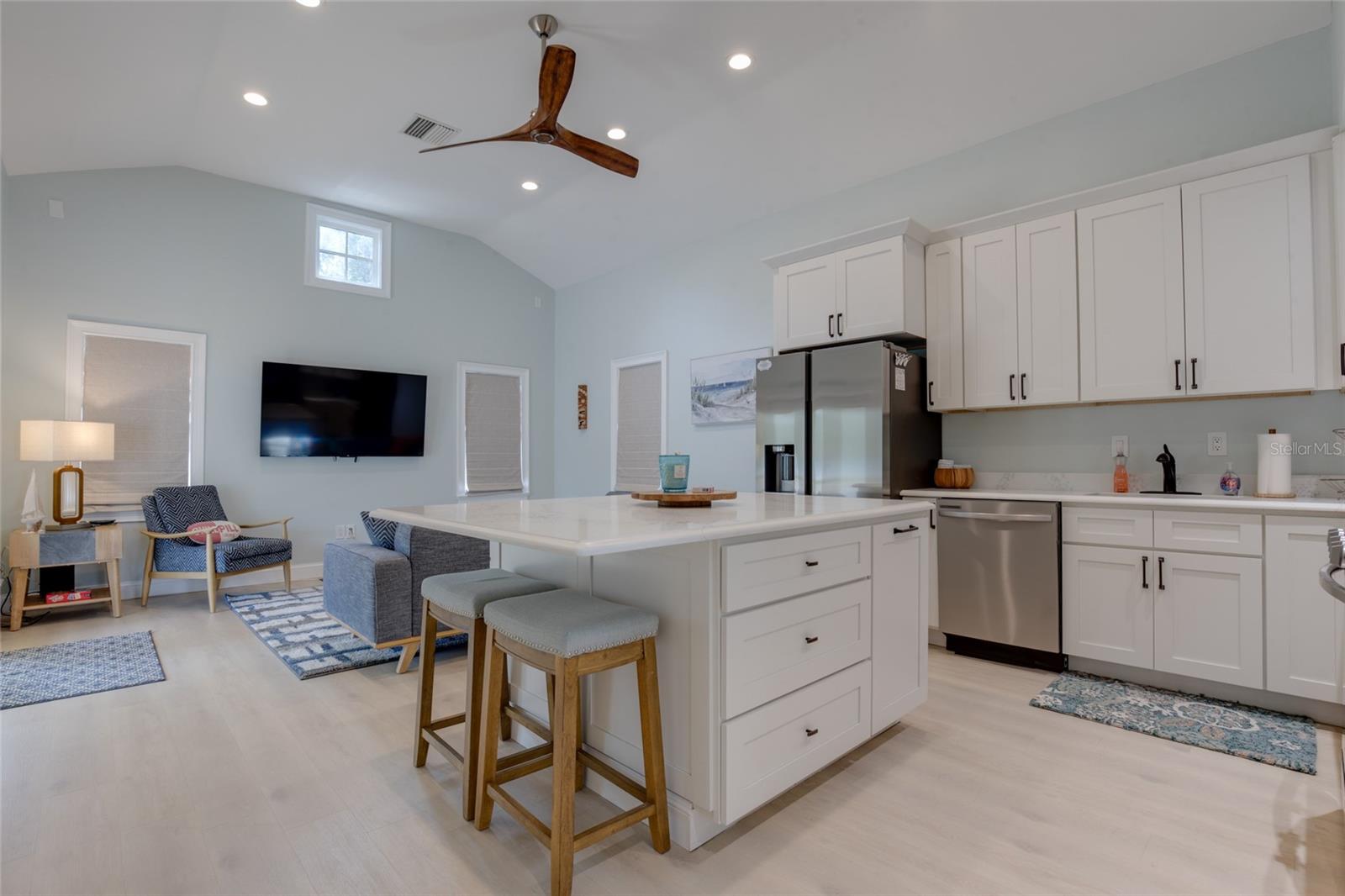 HIGHLAND PARK HELLERS - Residential