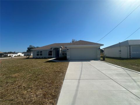 Photo of 180 Willow Road, Ocala, FL 34472 (MLS # OM704185)