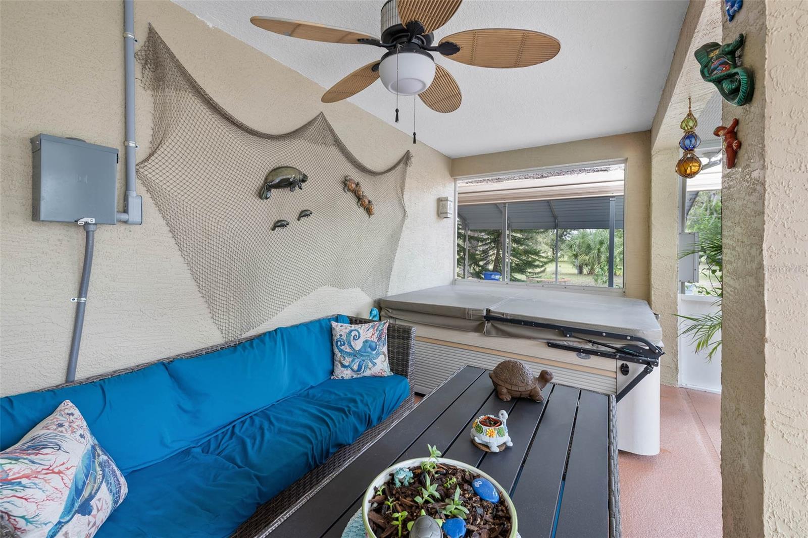 GULF COAST ACRES - Residential