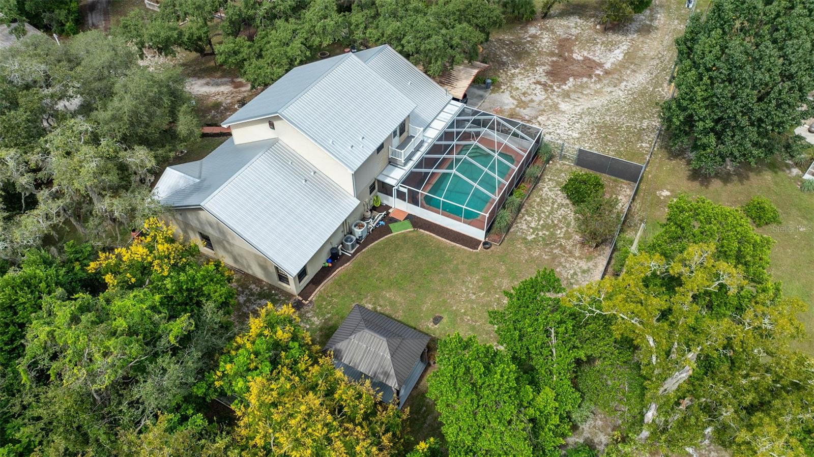 GULF COAST ACRES - Residential