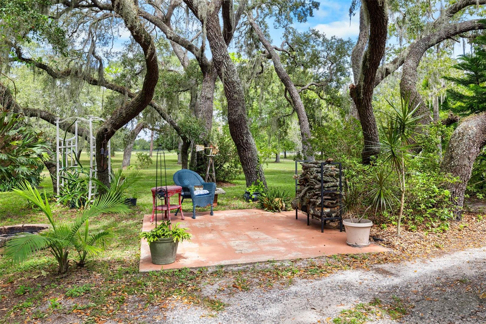 GULF COAST ACRES - Residential