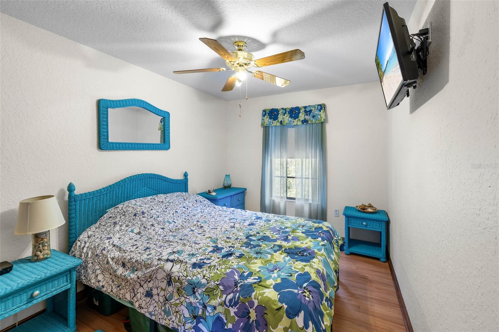 GULF COAST ACRES - Residential