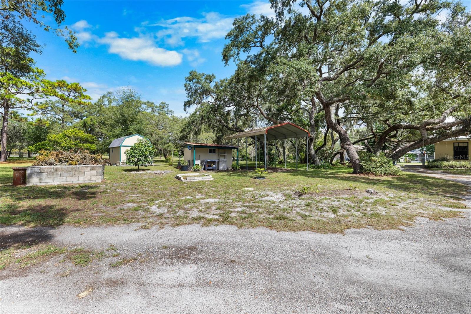 GULF COAST ACRES - Residential