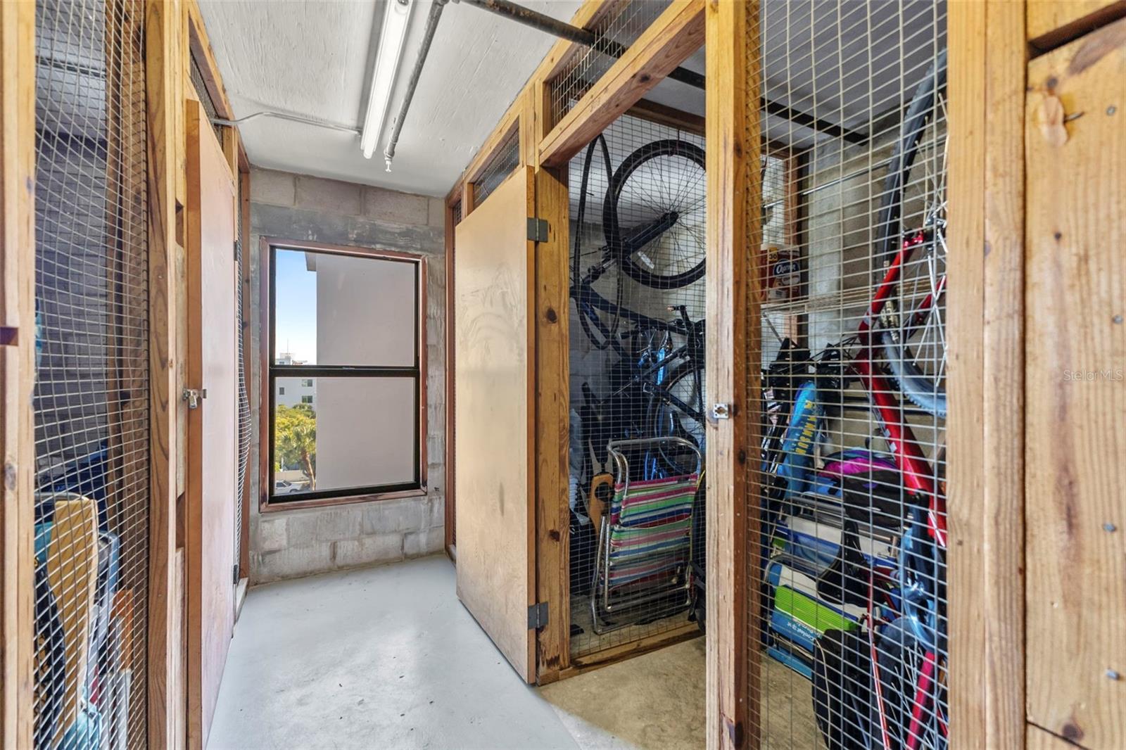 LIDO TOWERS - Residential