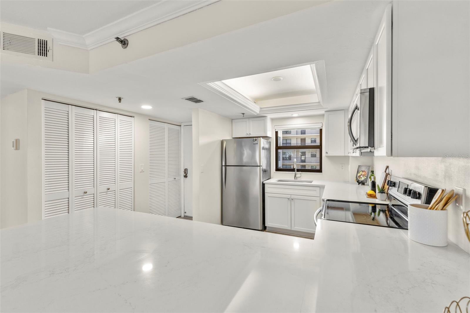 LIDO TOWERS - Residential