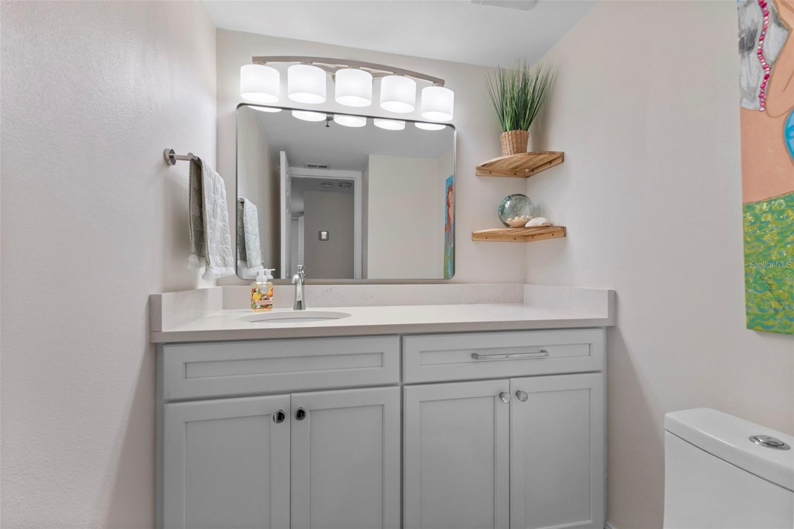 LIDO TOWERS - Residential