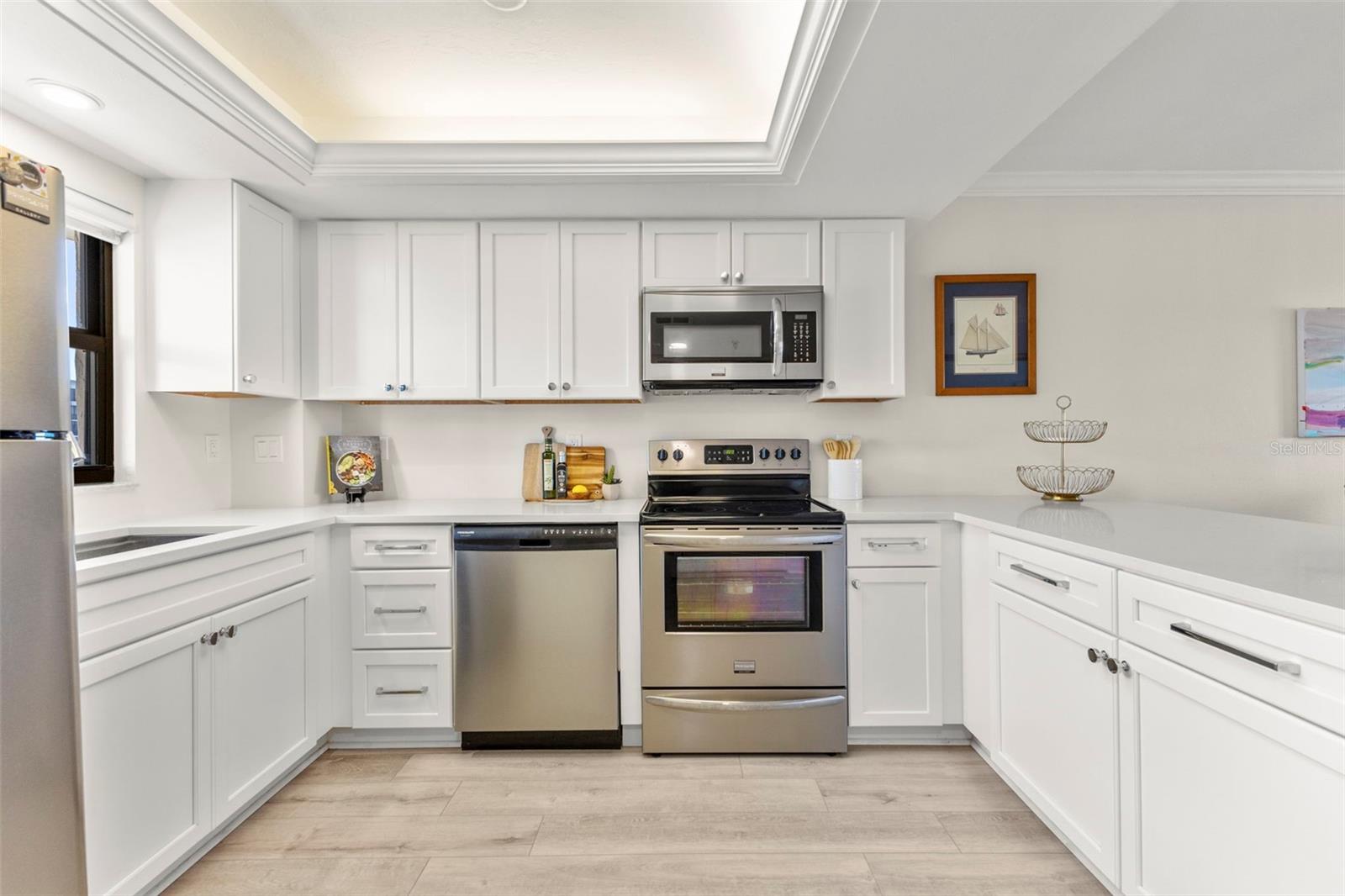 LIDO TOWERS - Residential