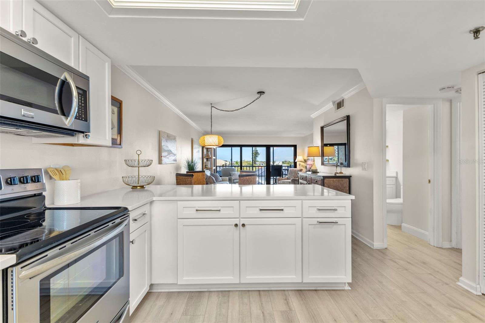 LIDO TOWERS - Residential