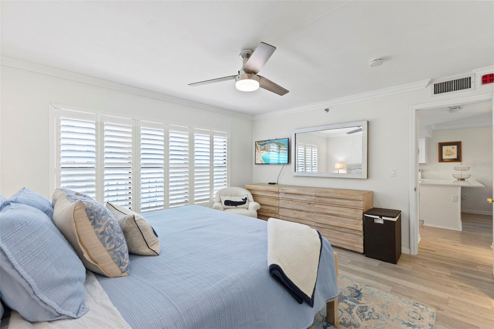 LIDO TOWERS - Residential