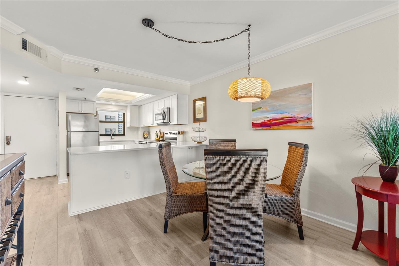 LIDO TOWERS - Residential