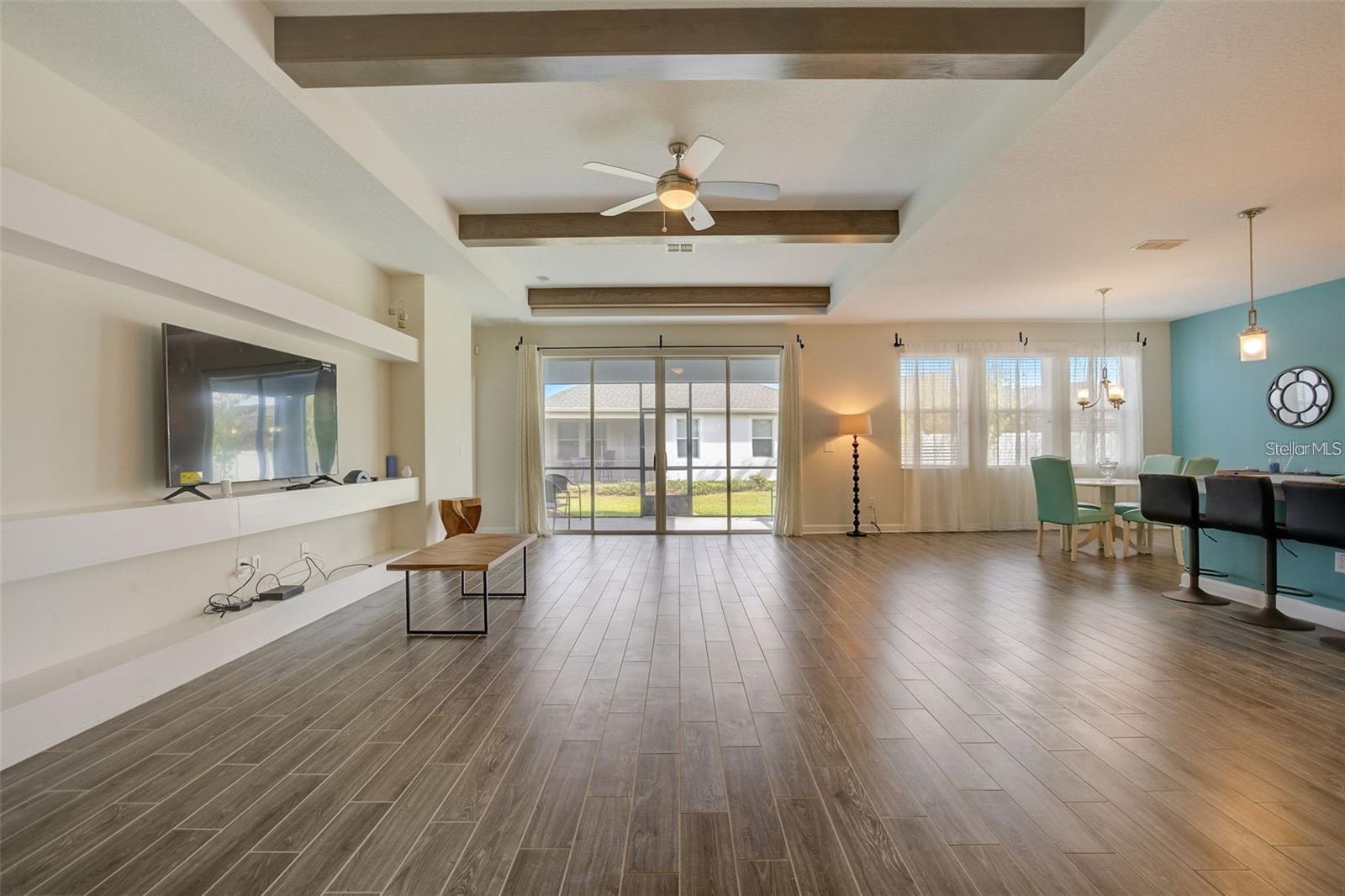 STOREY LAKE - Residential Lease