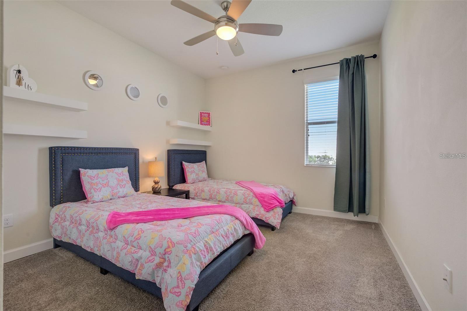 STOREY LAKE - Residential Lease