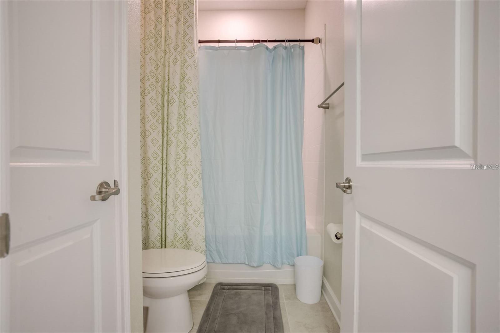 STOREY LAKE - Residential Lease