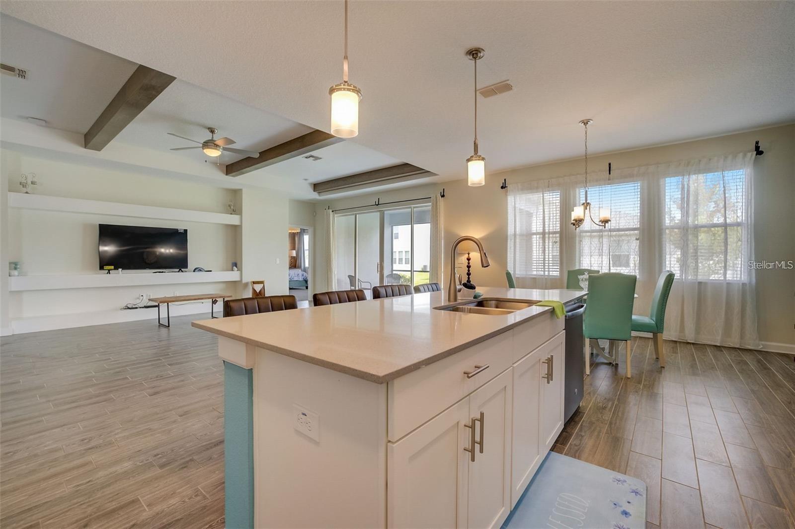 STOREY LAKE - Residential Lease