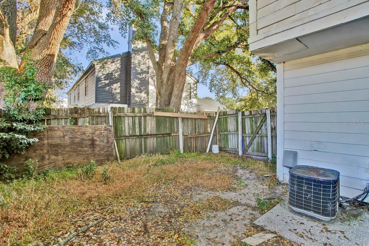 CRYSTAL GROVE - Residential