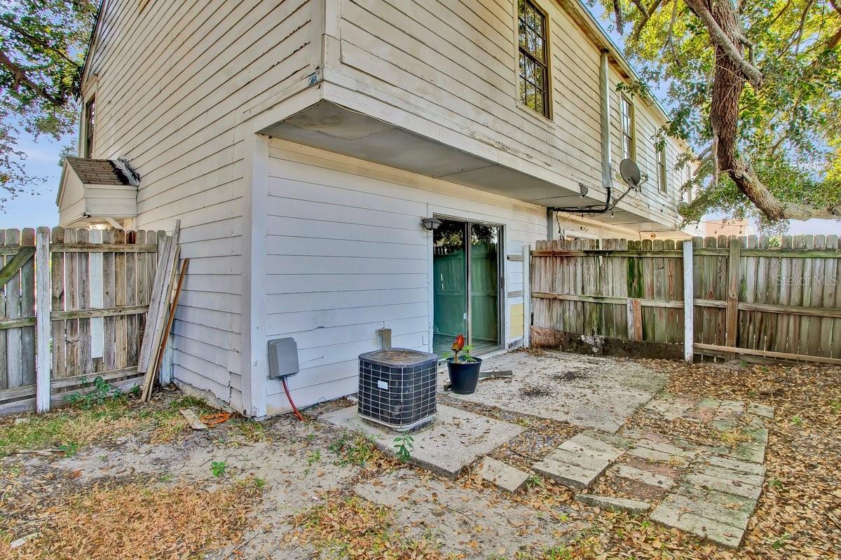 CRYSTAL GROVE - Residential