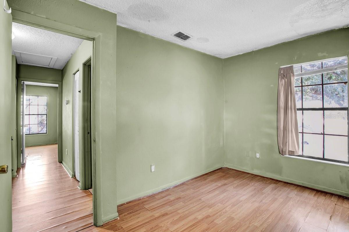 CRYSTAL GROVE - Residential