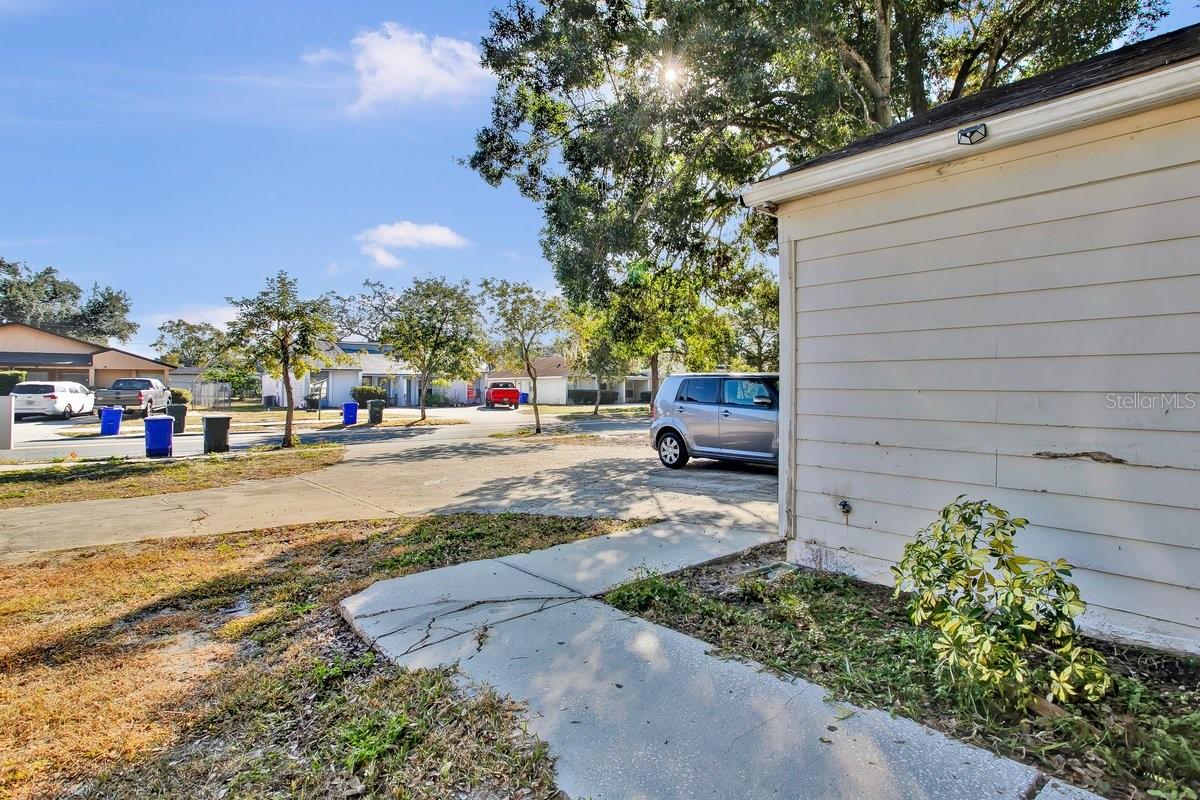 CRYSTAL GROVE - Residential