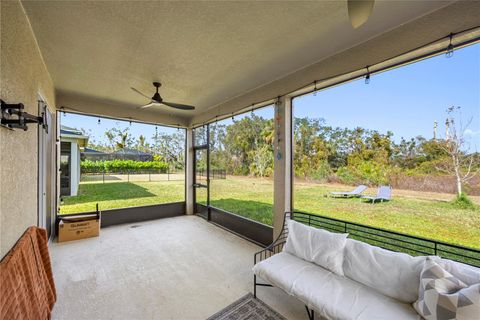 A home in PARRISH