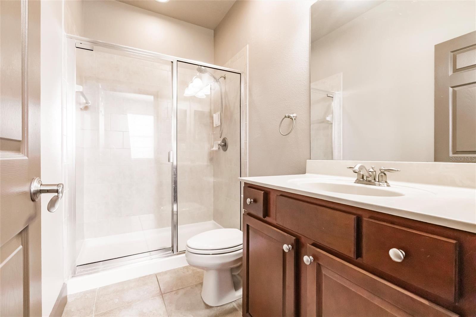 STONEHAVEN PH 4, 5, 6, 7 & 25 - Residential Lease