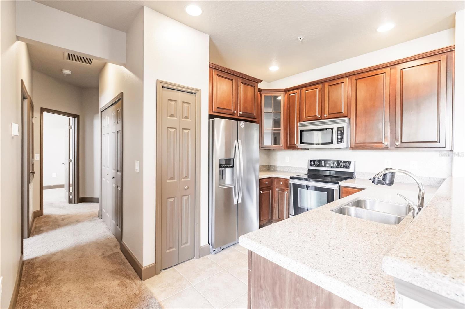 STONEHAVEN PH 4, 5, 6, 7 & 25 - Residential Lease