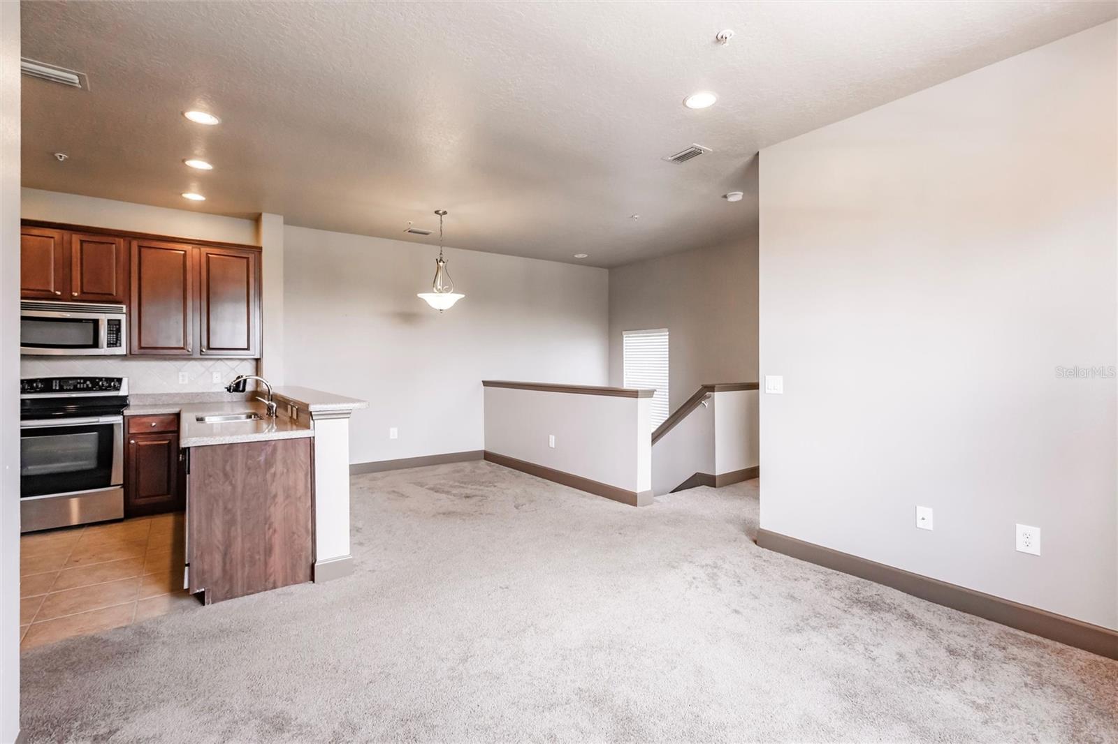 STONEHAVEN PH 4, 5, 6, 7 & 25 - Residential Lease