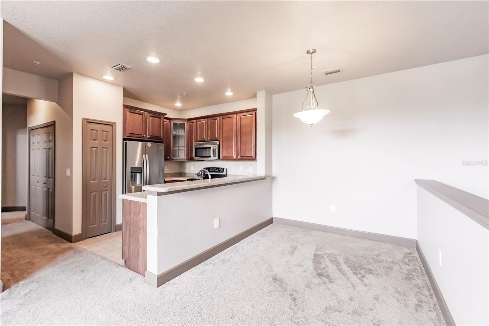 STONEHAVEN PH 4, 5, 6, 7 & 25 - Residential Lease