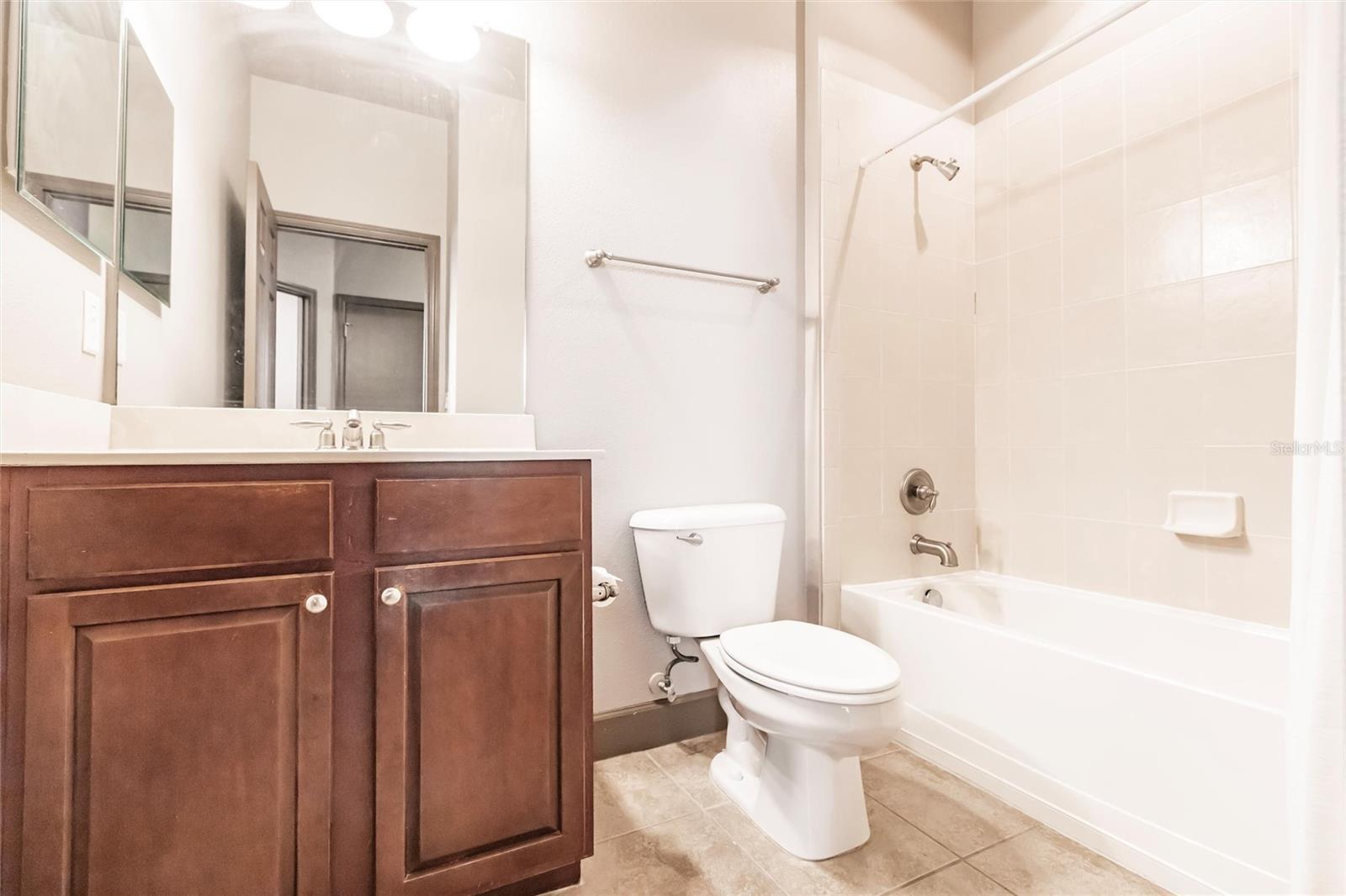 STONEHAVEN PH 4, 5, 6, 7 & 25 - Residential Lease