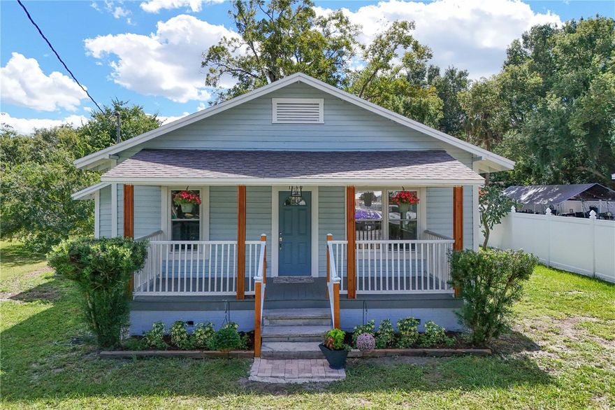 Welcome home! This quaint but spacious home has 2 bedrooms, and 1 bathroom. It has been fully renovated and modernly updated, and features BRAND NEW stainless steel appliances, light fixtures, ceiling fans, windows, luxury vinyl flooring throughout the entire house, and sparkling quartz countertops. The water heater is NEW and was installed this year, and the roof was installed in 2024. BRAND NEW plumbing and electrical work done. Refrigerator, washer and dryer included as well.  It is located on a quiet street, and is minutes away from the shoppes and restaurants in Downtown Mount Dora. Book a showing today to view your dream home that is move in ready. All it needs is you!