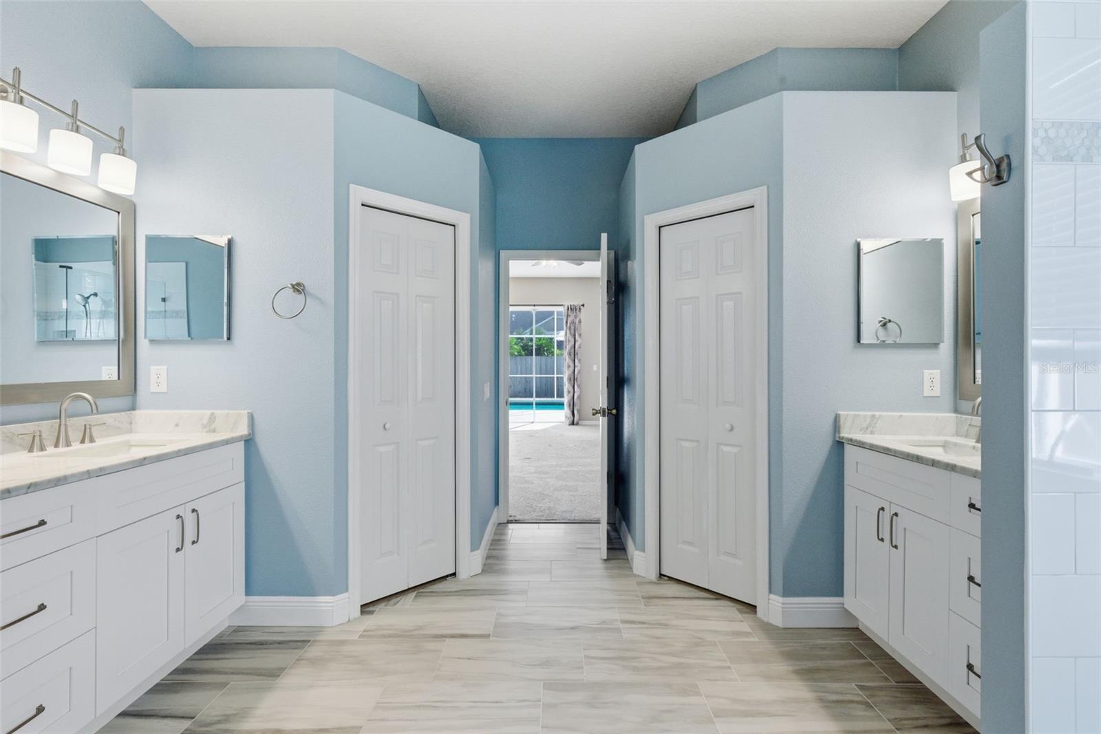 VILLAROSA J - Residential