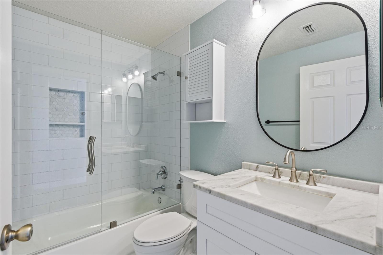 VILLAROSA J - Residential