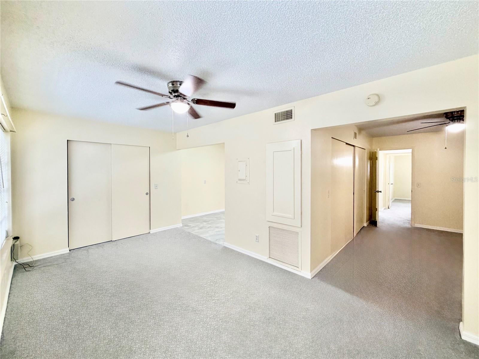 ON TOP OF THE WORLD - Residential Lease