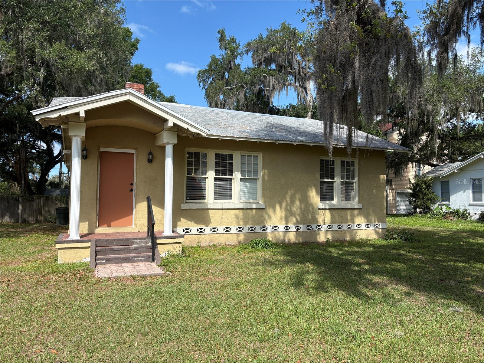 OAKLAND ADD - Residential Lease