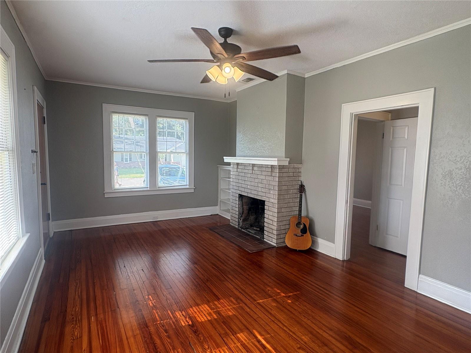 OAKLAND ADD - Residential Lease