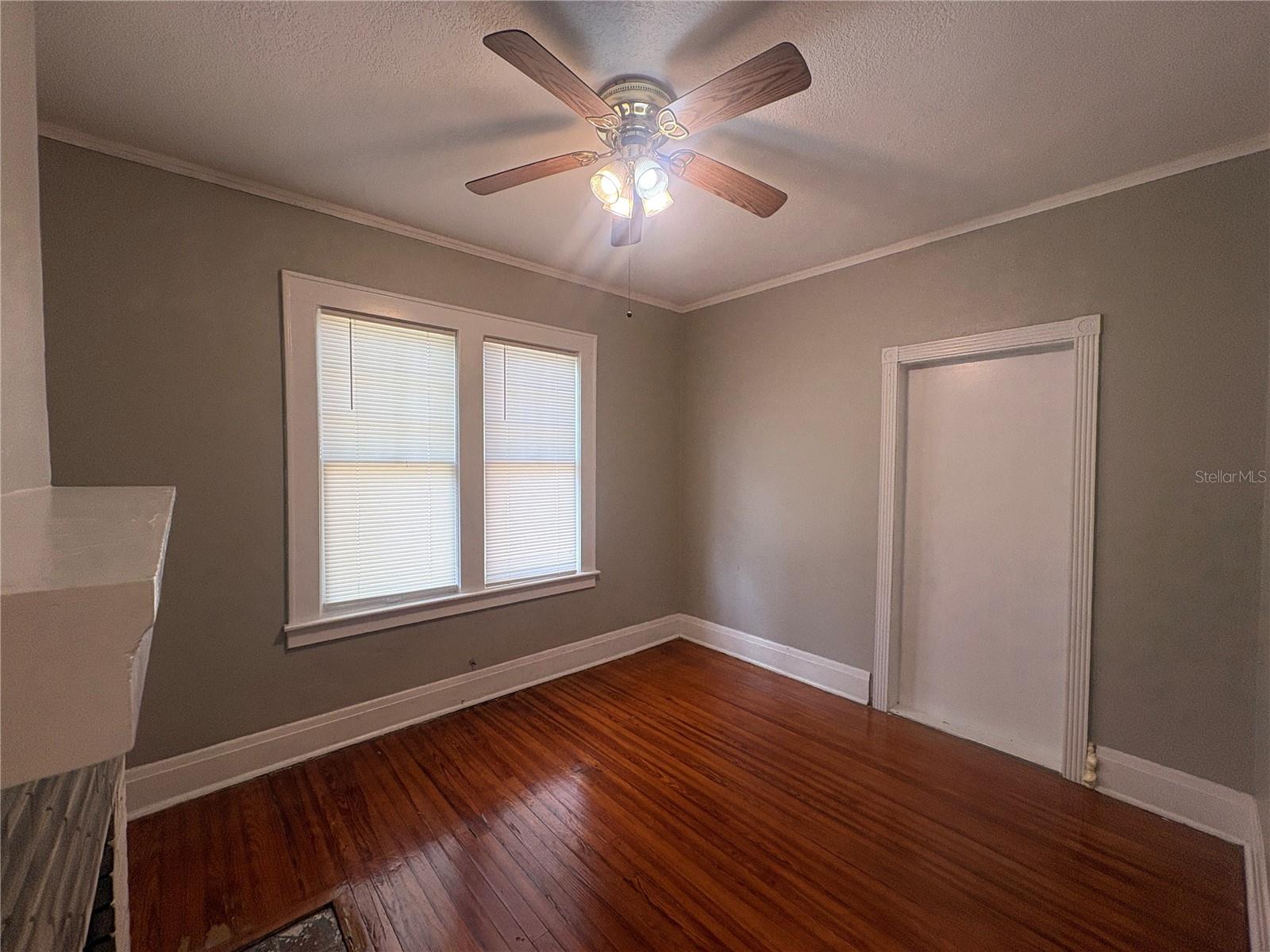 OAKLAND ADD - Residential Lease